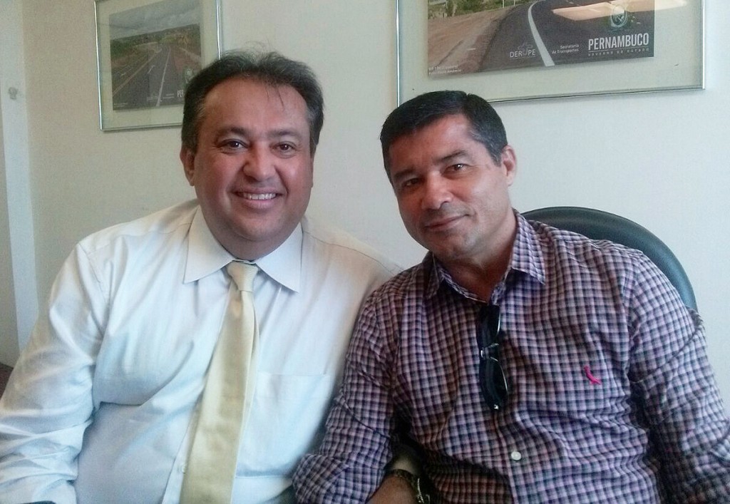 SebastiÃ£o Oliveira e o ex-prefeito de Ipubi Chico Siqueira.FotoDivulgaÃ§Ã£o